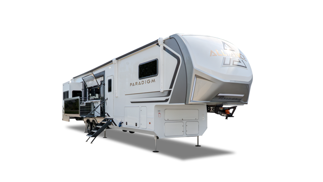 EXCLUSIVE First Look: 2026 Alliance Paradigm 388SP LUXURY Side