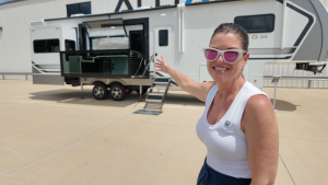Luxury Fifth Wheel with Side Patio